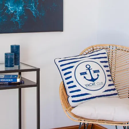 Semesterbostad Frontline 26, Modern Coastal Design With Amazing Views