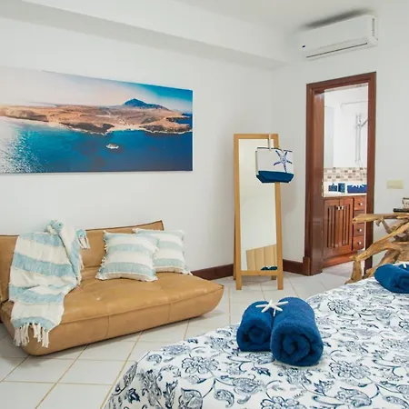 Holiday home Frontline 26, Modern Coastal Design With Amazing Views
