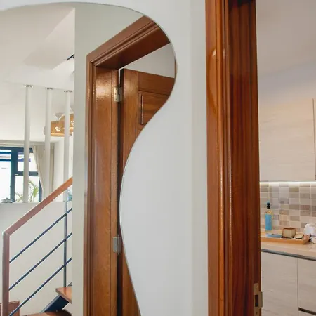 Semesterbostad Frontline 26, Modern Coastal Design With Amazing Views *