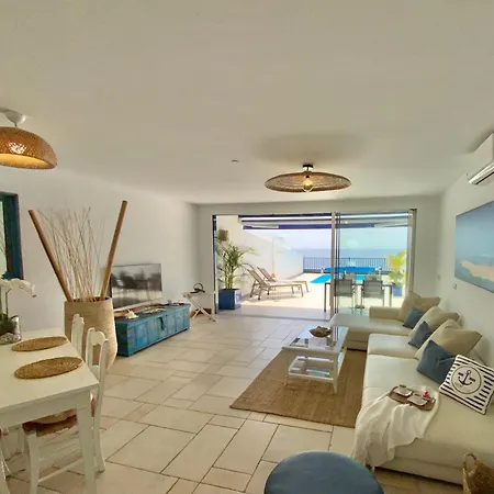 Frontline 26, Modern Coastal Design With Amazing Views Tatil Evi Puerto Calero