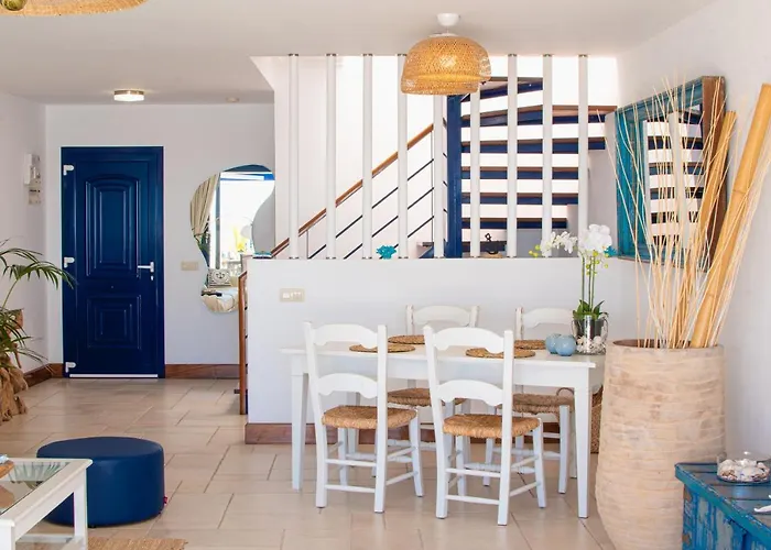 Semesterbostad Frontline 26, Modern Coastal Design With Amazing Views *